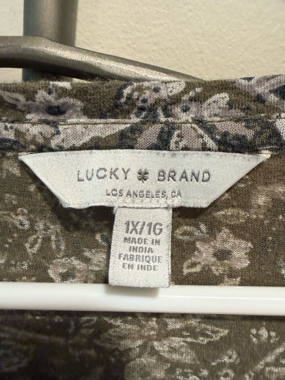 Lucky Brand Olive Green Floral Long-Sleeve Top Size 1X Cotton Blend - Picture 2 of 5